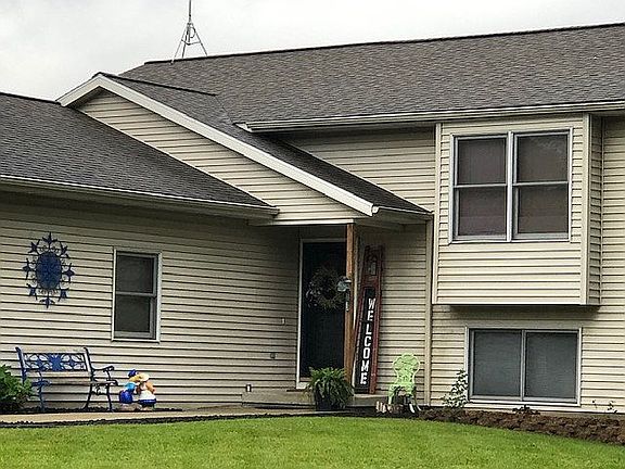 5th image of 2105 Wildflower Ave