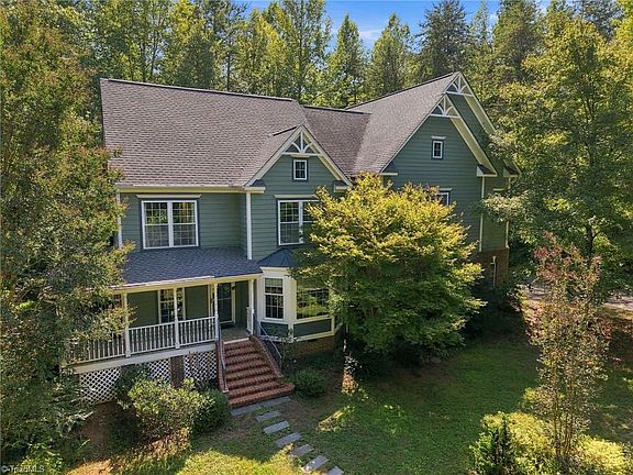 2nd image of 3717 Angus Ln