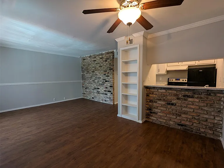 600 Heights Blvd #23 — Photo 1