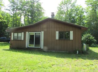 17789 Indian Rd, Lanse, MI 49946