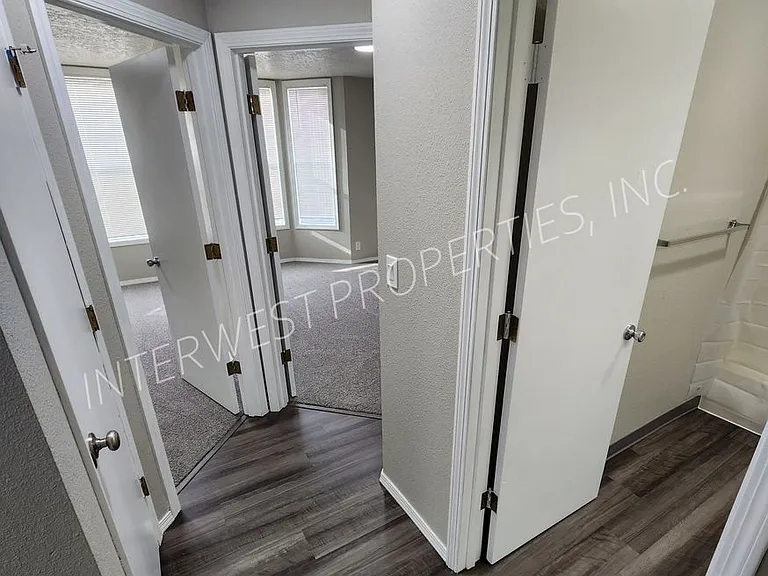 1525 SW 14th Ave — Photo 13