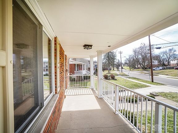 3rd image of 6028 Seiler Dr