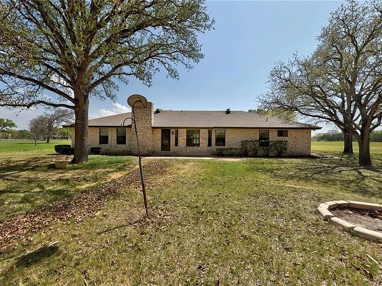 207 Rancho Bueno Dr — Photo 33
