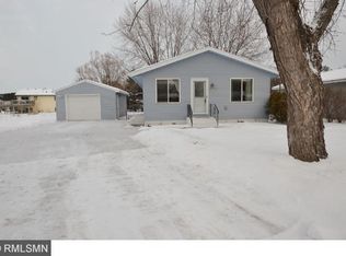 31277 Gable Ave, Stacy, MN 55079