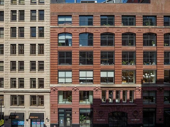 2nd image of 248 W 17th St APT 502