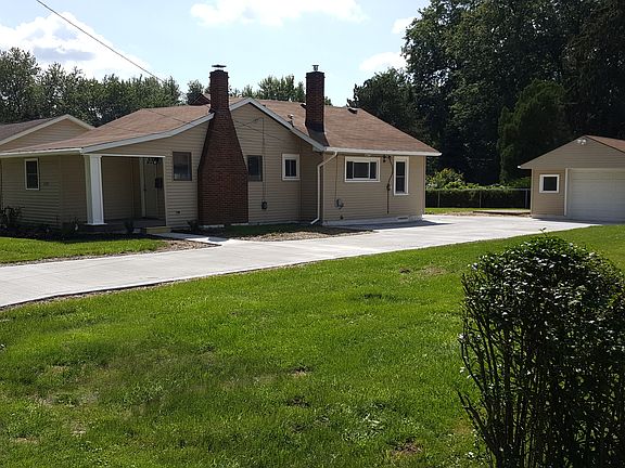 2nd image of 1170 Westwood Dr