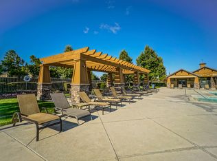 1347 Maple Dr, Oakley, CA