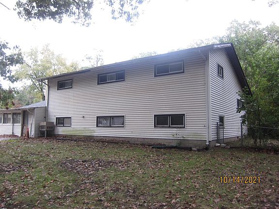 5th image of 5220 Chase St