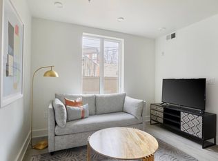 818 Potomac Ave SE #ID1019835P, Washington, DC
