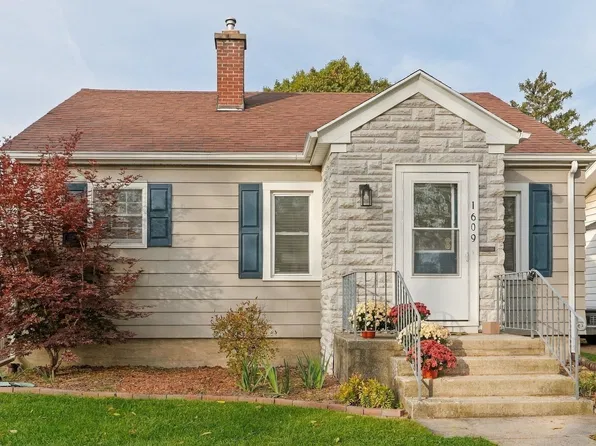 1609 Rumsey Ave, Fort Wayne, IN 46808