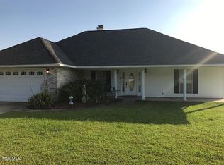 10643 Firetower Rd, Pass Christian, MS 39571