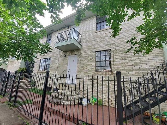 3000 Saint Ann St #A — Photo 2