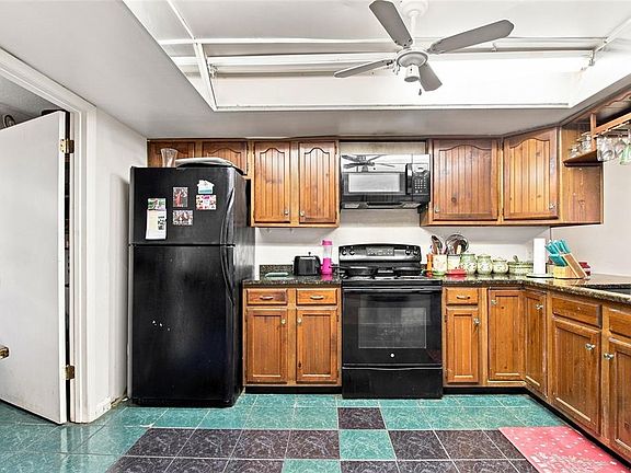 4th image of 7104 KIRSCH COURT #3