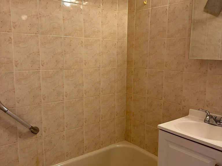 1323 E Upsal St #1 — Photo 9