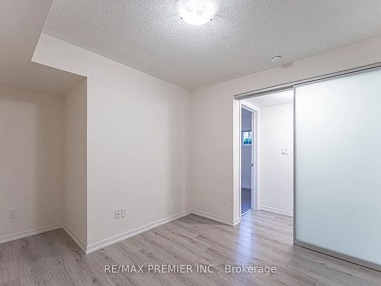26 Bruce St #B02 — Photo 9