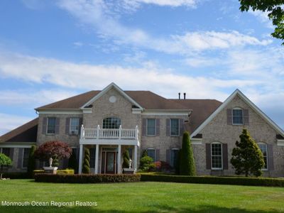 32 Equinox Ln, Freehold, NJ, 07728