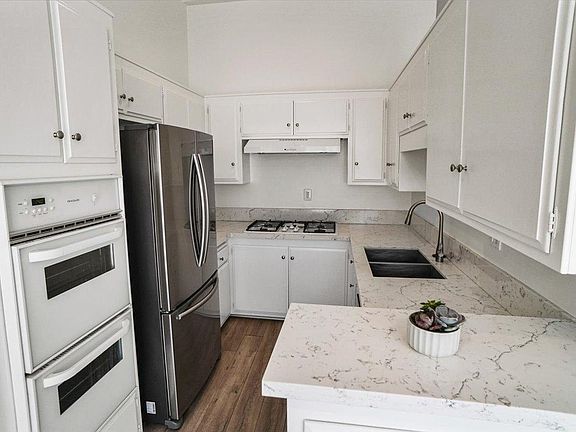 4th image of 4236 W Kling St