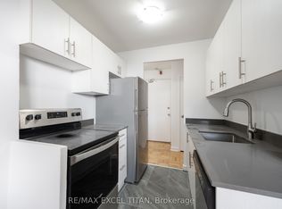 165 Cosburn Ave #604, Toronto, ON