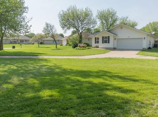 441 W Logan St, Republic, MO 65738