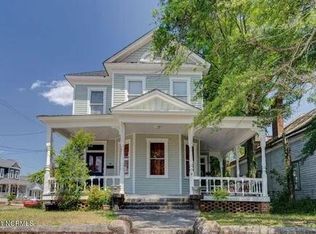 320 N 7th St #B, Wilmington, NC 28401