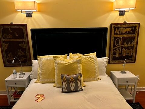5th image of 8907 Wonderland Ave #8909