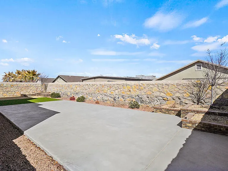 14813 Long Shadow Ave — Photo 22