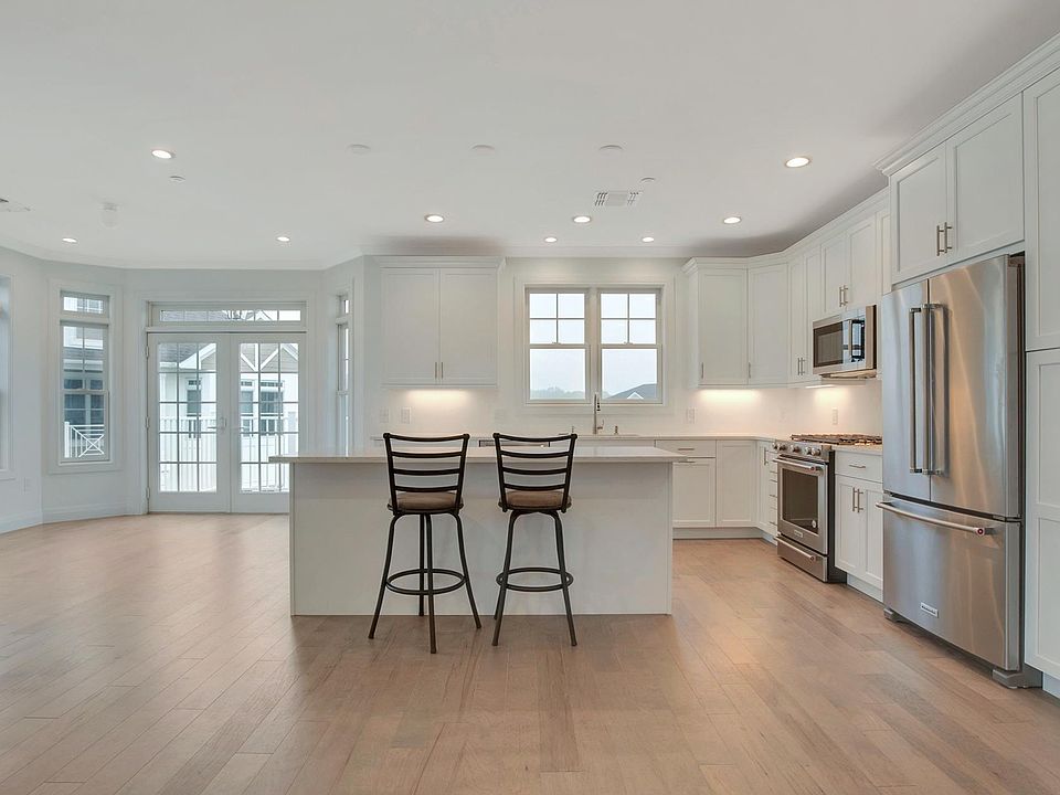 1st image of 30304 Spruce Pond Cir