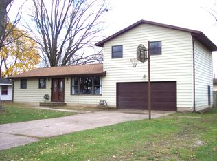 2336 S Glendale Rd, Benton Harbor, MI 49022