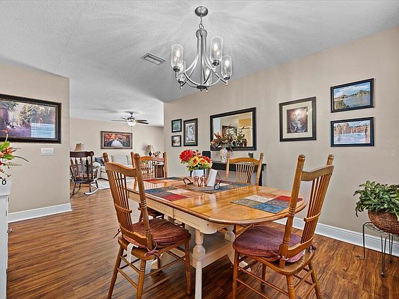 5th image of 158 Lake Anne Drive