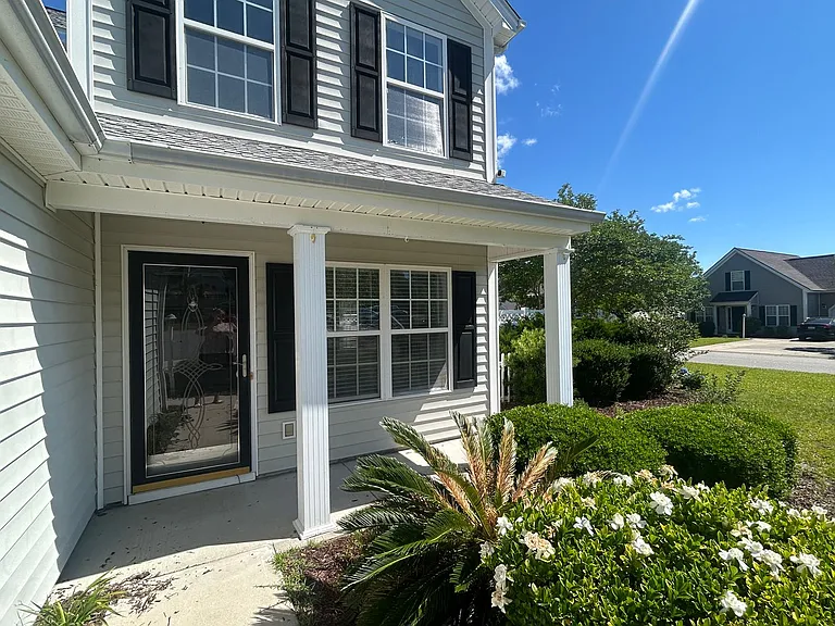 4902 Southgate Pkwy — Photo 2