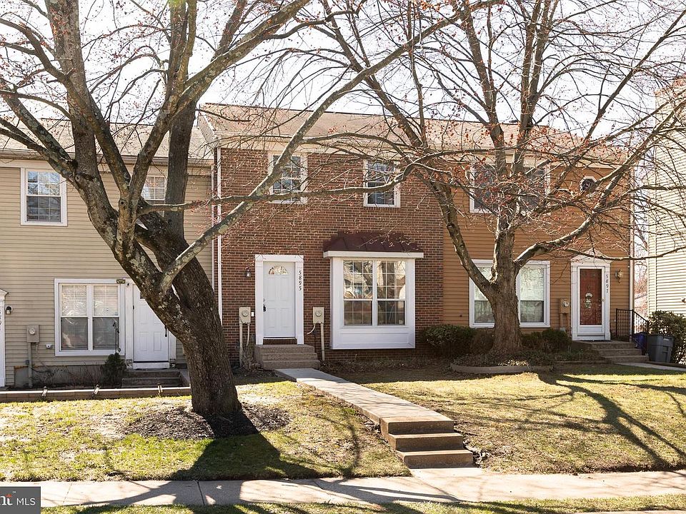 1st image of 5895 Rowanberry Dr #44