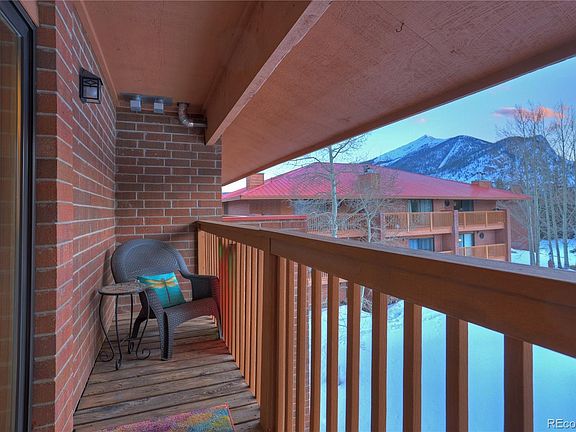 5th image of 734 Lagoon Dr #E