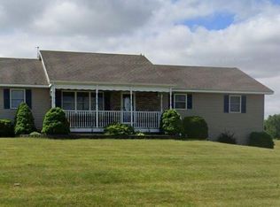 10365 Maumee Dr, Demotte, IN 46310