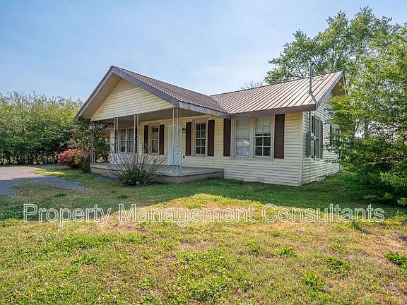 3rd image of 2208 Old Gurley Pike
