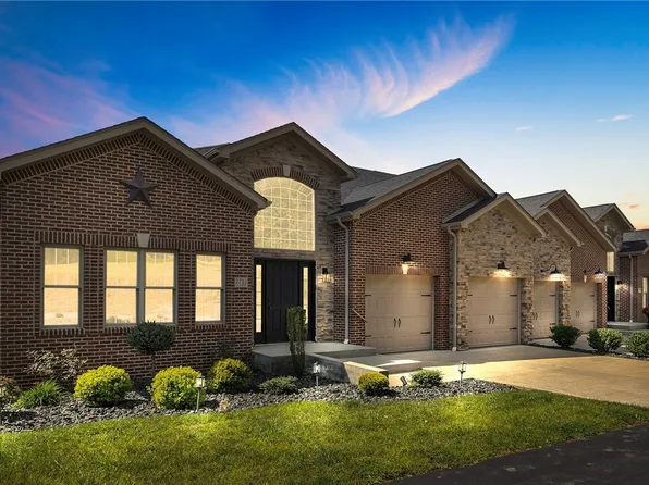 2722 Clay Pike, North Huntingdon, PA 15642