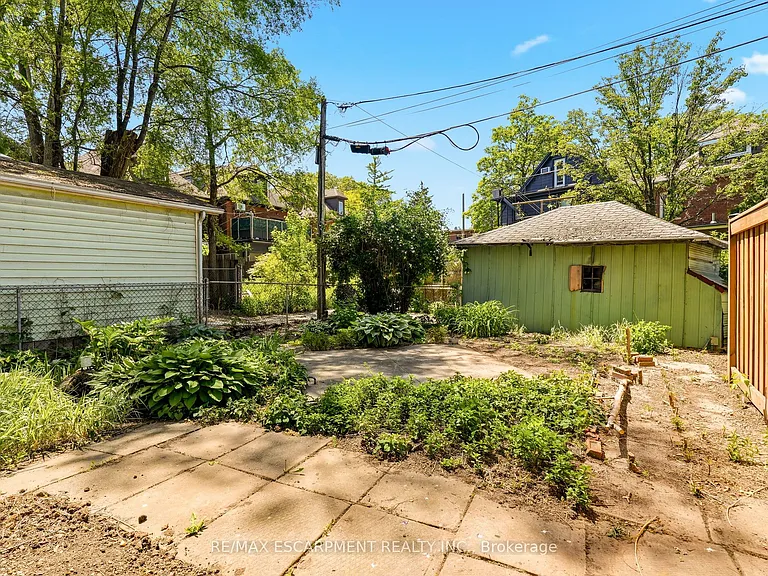 48 Glendale Ave S — Photo 33