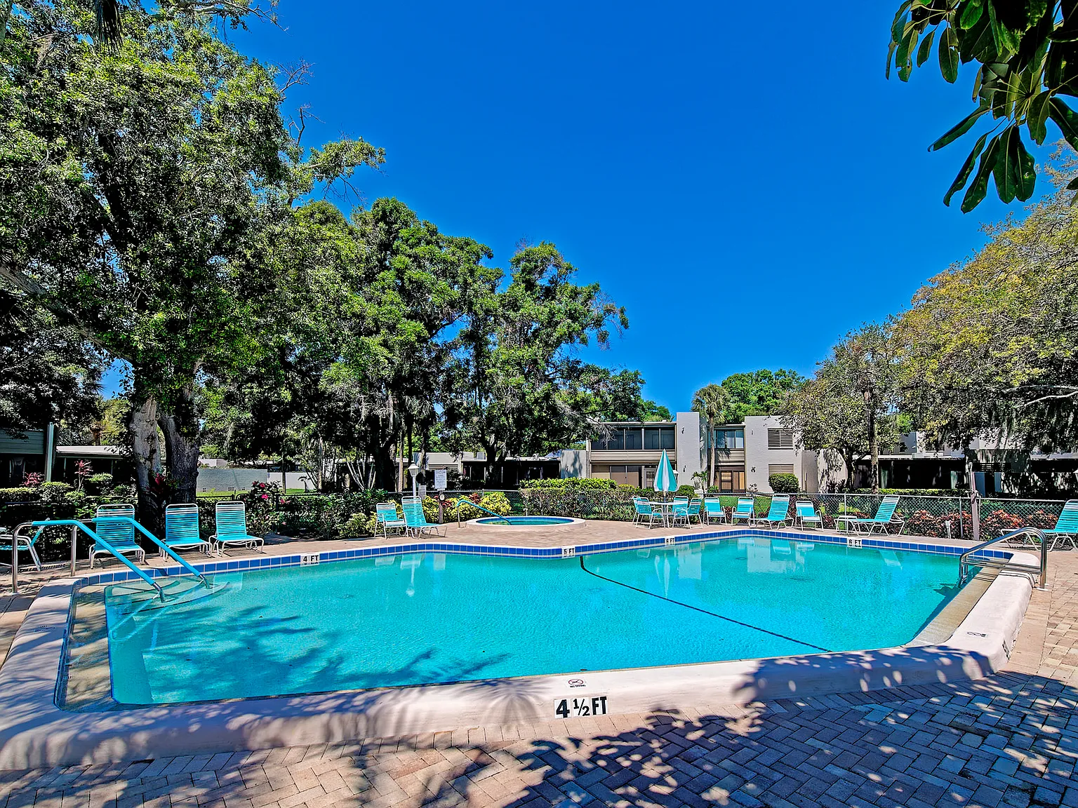 2 bed, 1408 sqft, $2,000 — Photo 3