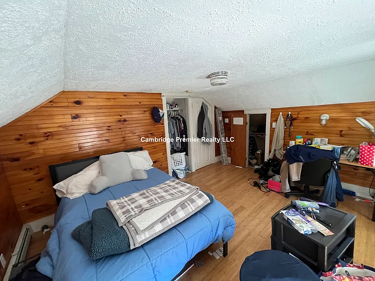238 Charles St #2 — Photo 11