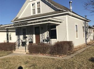 518 N Webster St, Red Cloud, NE 68970