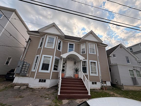 2nd image of 125 Pierce Street