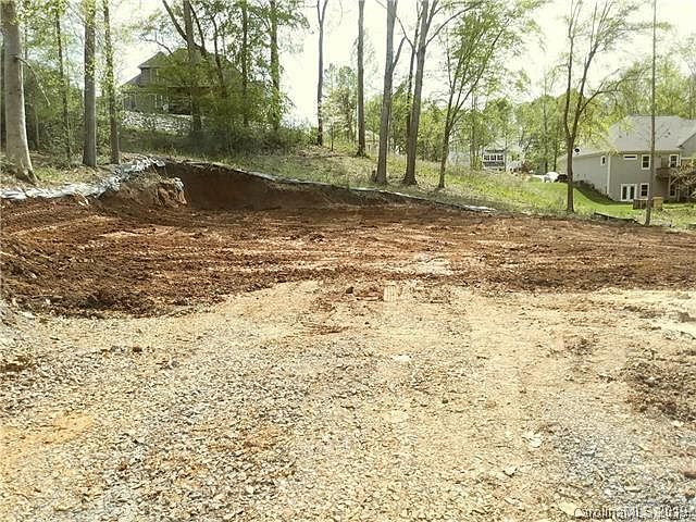 1st image of 3337 Hawthorne Ln