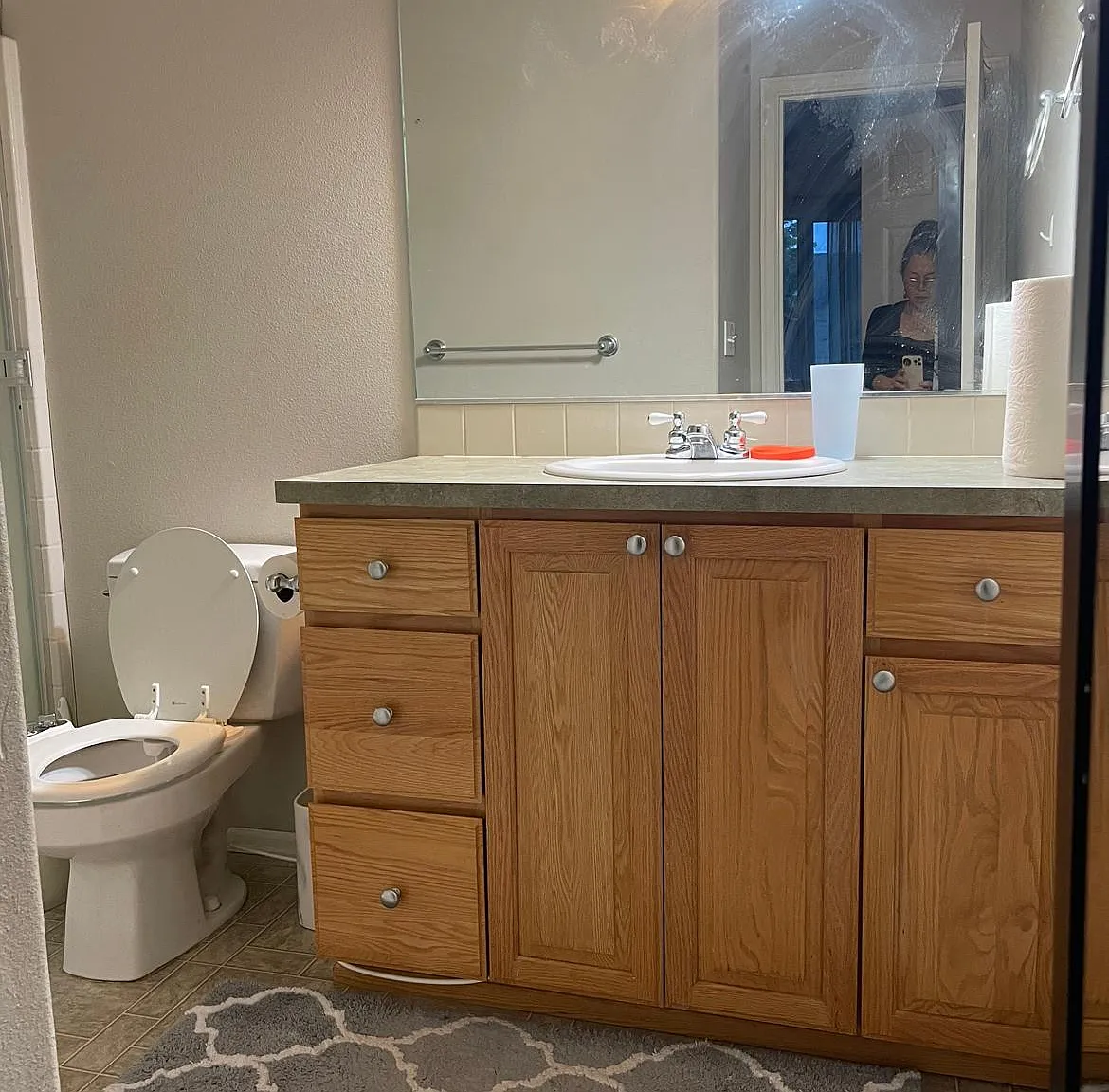 1241 SE Rivergreen Ave — Photo 4