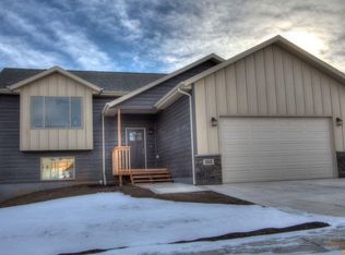 103 Eli Dr, Rapid City, SD 57701