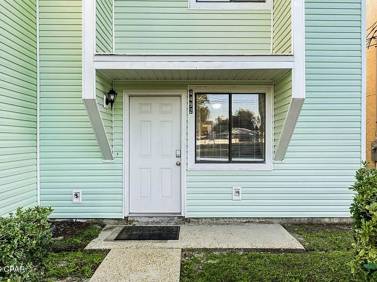 4492 E Highway 98 — Photo 4