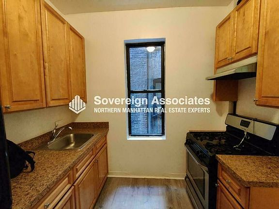 3rd image of 201 W 105th St APT 33