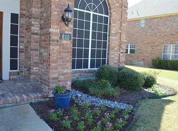 4th image of 610 Lochness Ln