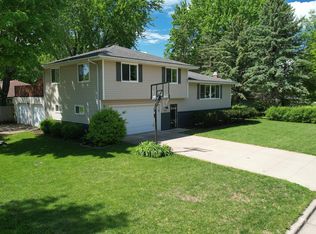 1715 Gateway Dr, Albert Lea, MN 56007