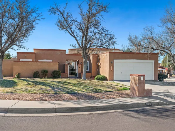 7300 Freedom Ct NE, Albuquerque, NM 87109