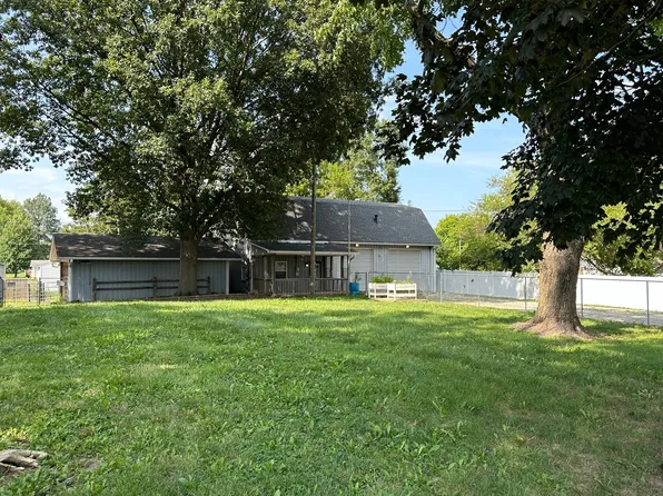 48 Highland Ave #B, Franklin, IN 46131
