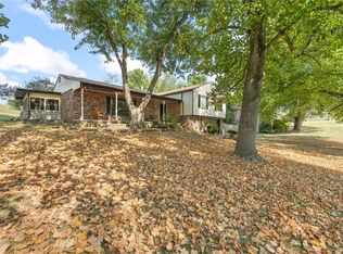 1202 Eugene St, Harrison, AR 72601